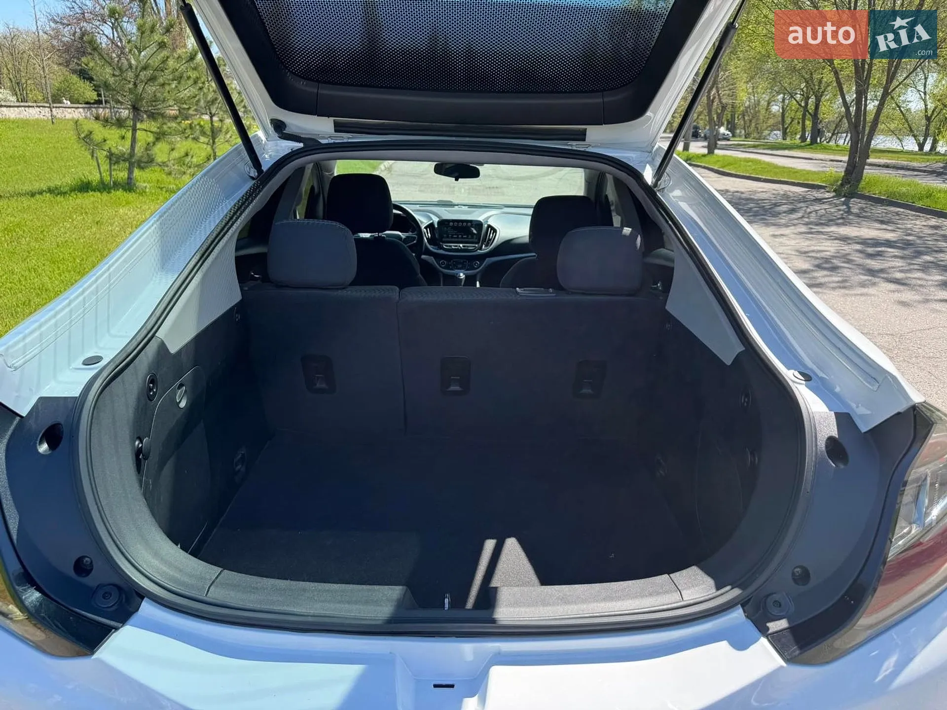 2015 Chevrolet Volt - мініатюра 15