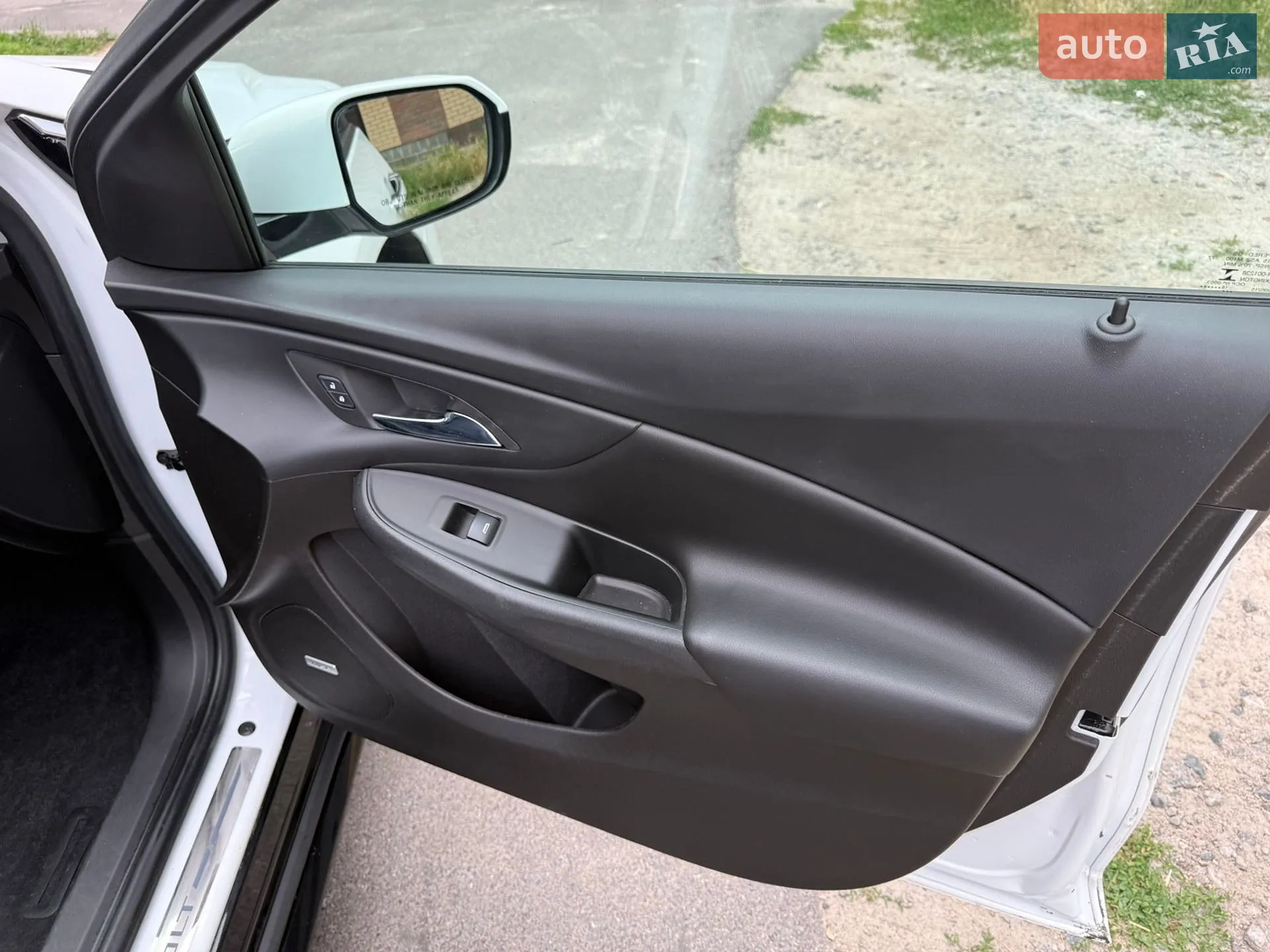 2018 Chevrolet Volt - мініатюра 18