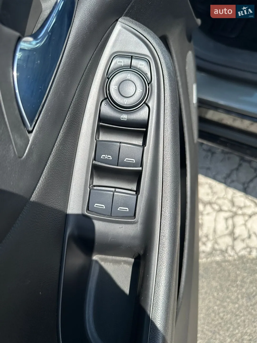 2016 Chevrolet Volt - мініатюра 12