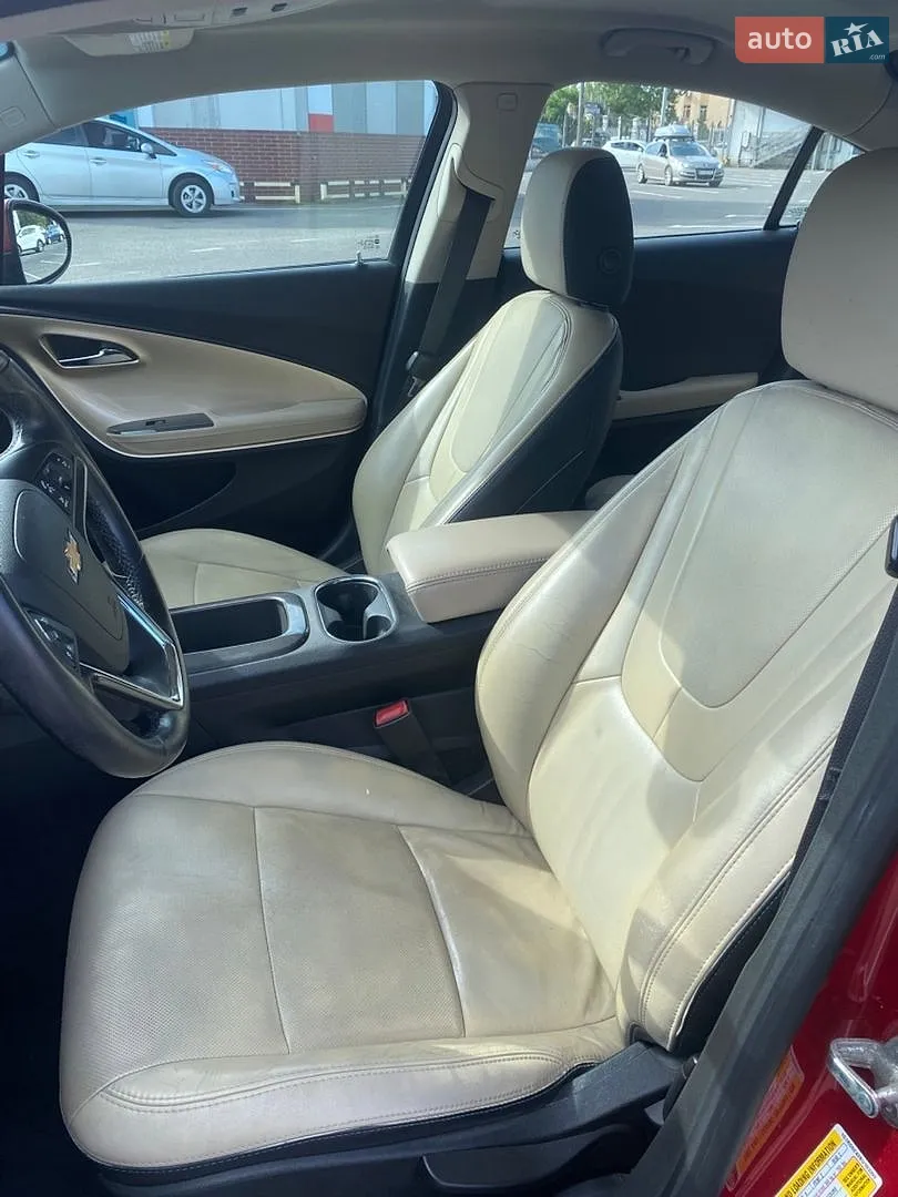 2011 Chevrolet Volt - мініатюра 11