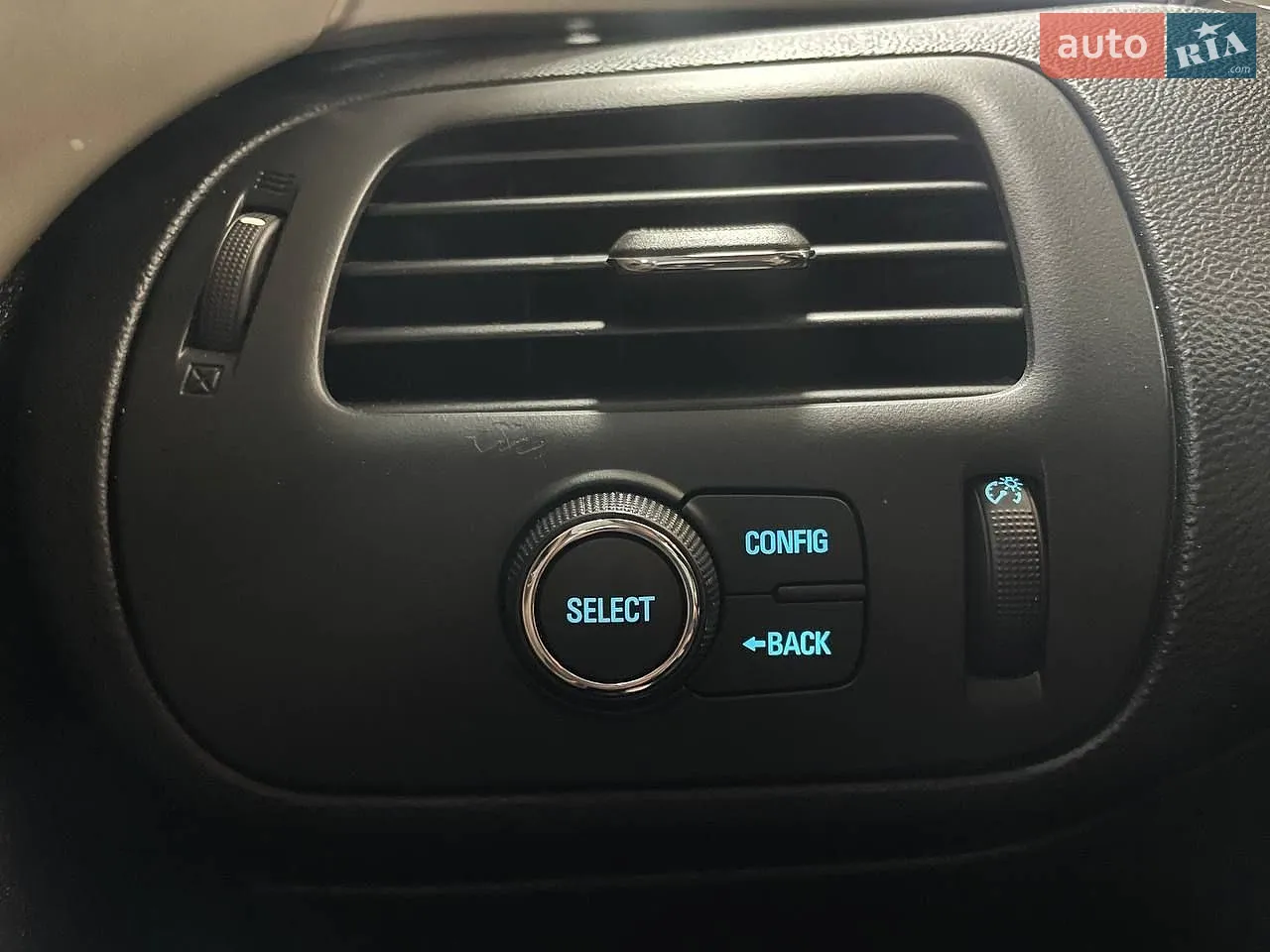 2012 Chevrolet Volt - мініатюра 19