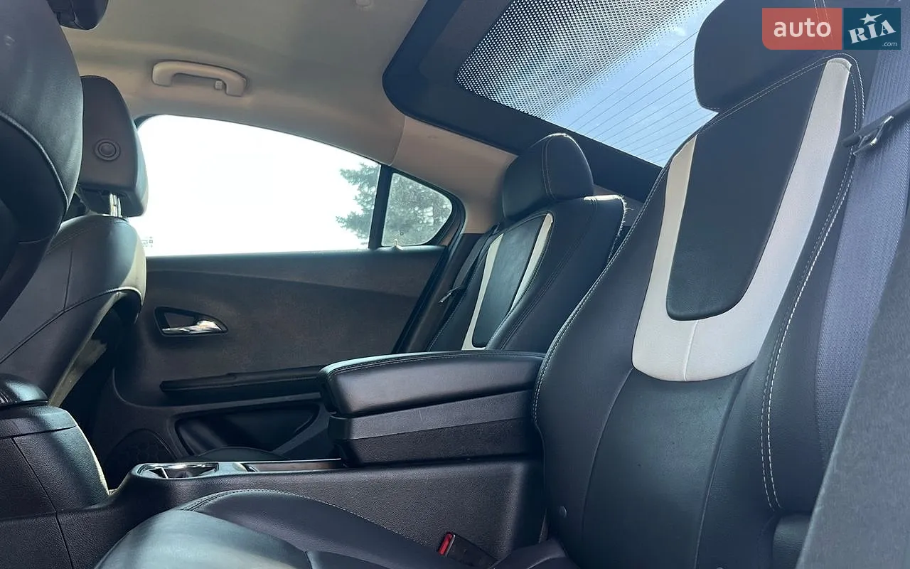2012 Chevrolet Volt - мініатюра 23