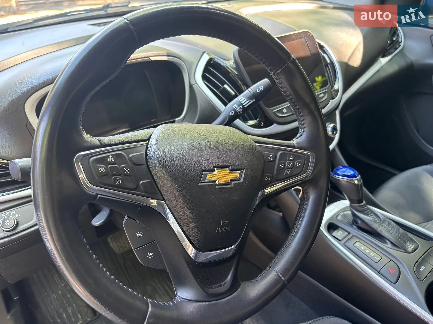 2016 Chevrolet Volt - мініатюра 17