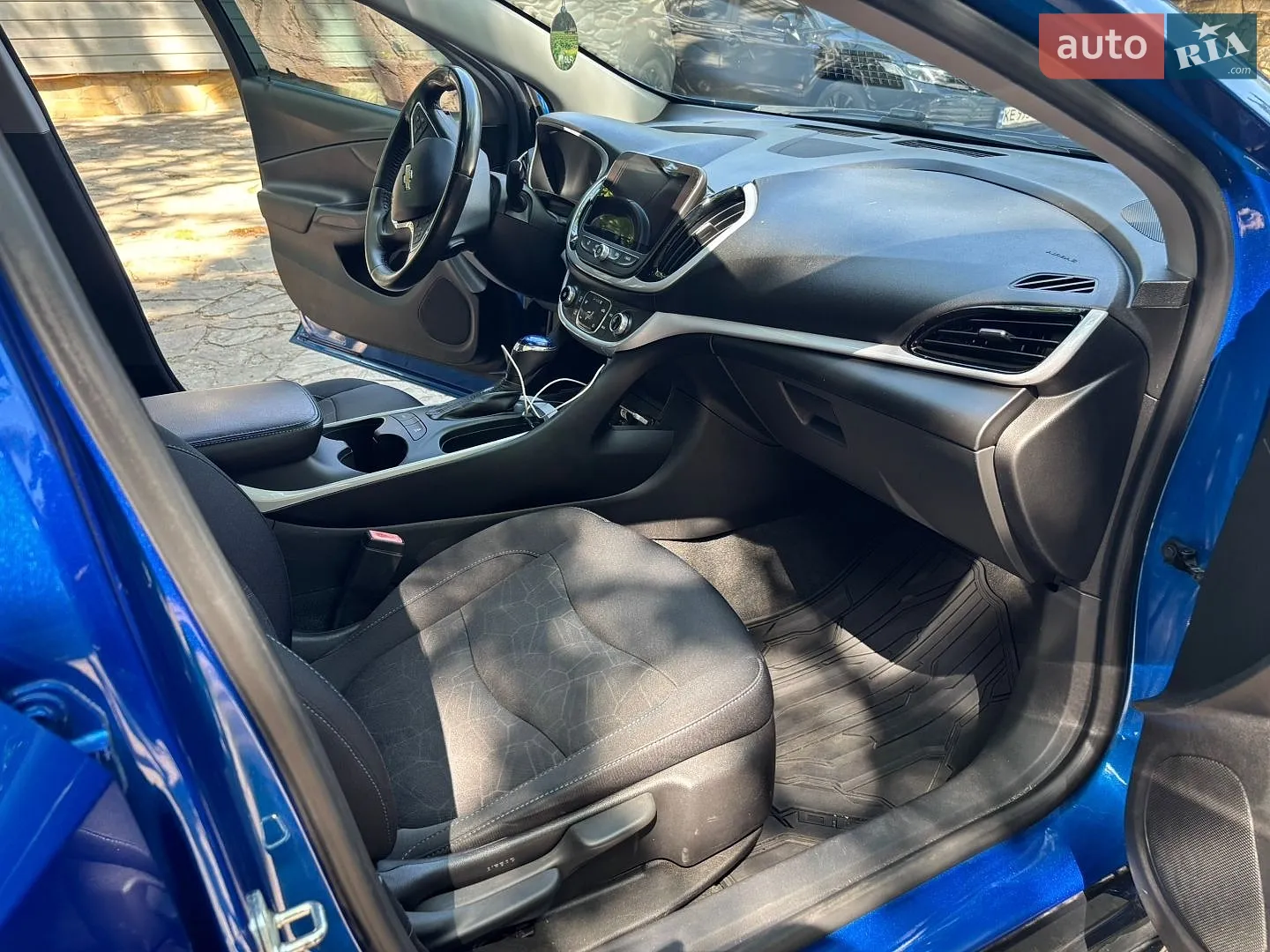 2016 Chevrolet Volt - мініатюра 20