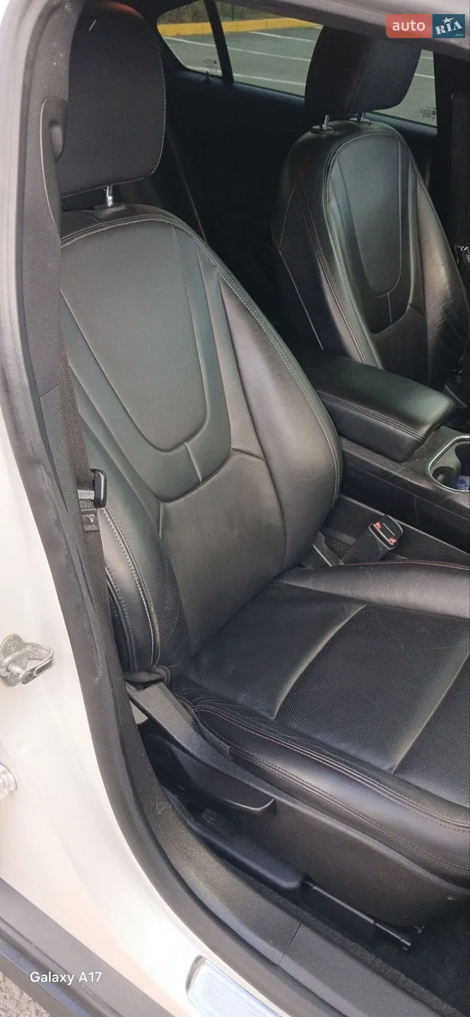 2011 Chevrolet Volt - мініатюра 16