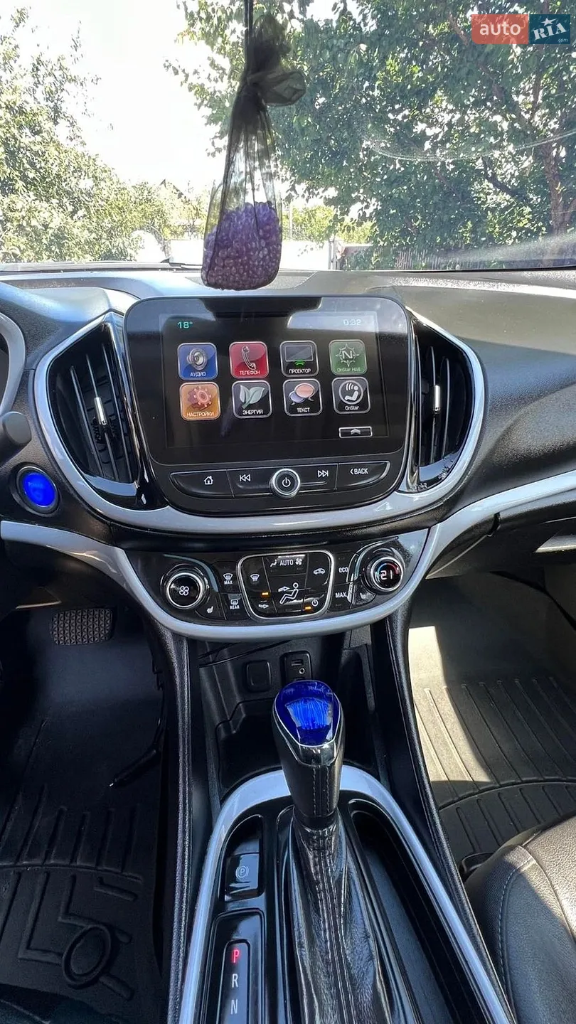2016 Chevrolet Volt - мініатюра 11