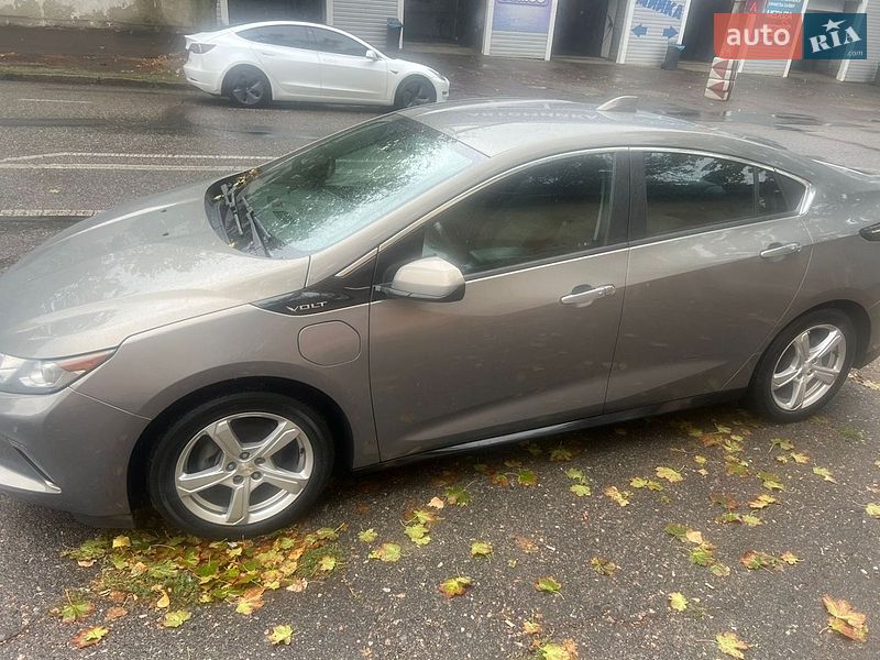 Хэтчбек Chevrolet Volt 2016 в Одессе