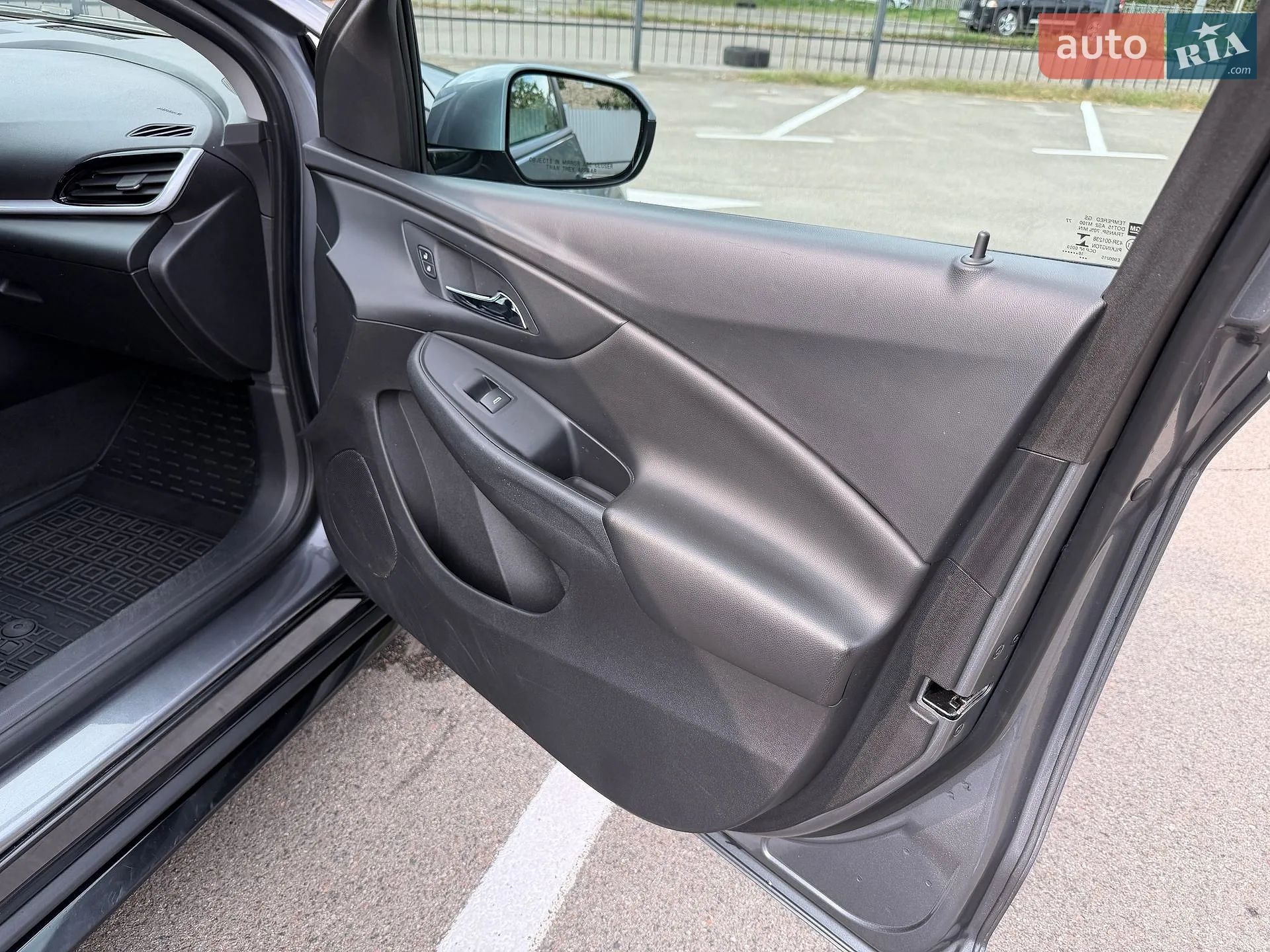 2018 Chevrolet Volt - мініатюра 30