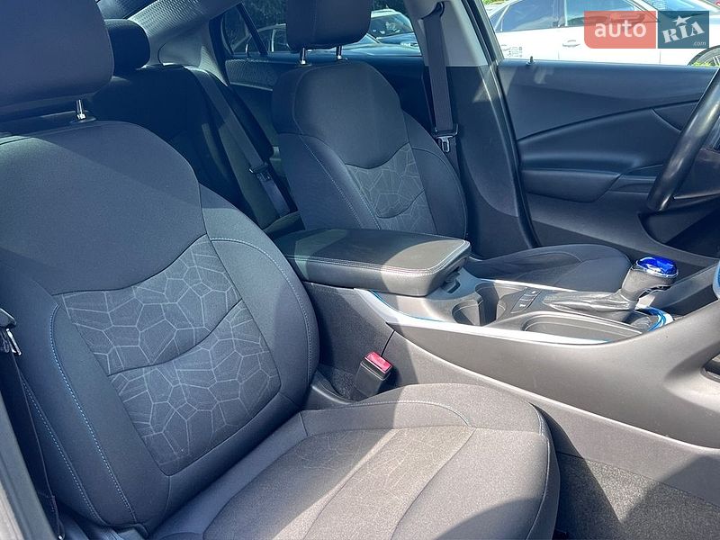 Хэтчбек Chevrolet Volt 2016 в Львове фото 20 Хэтчбек Chevrolet Volt 2016 в Львове
