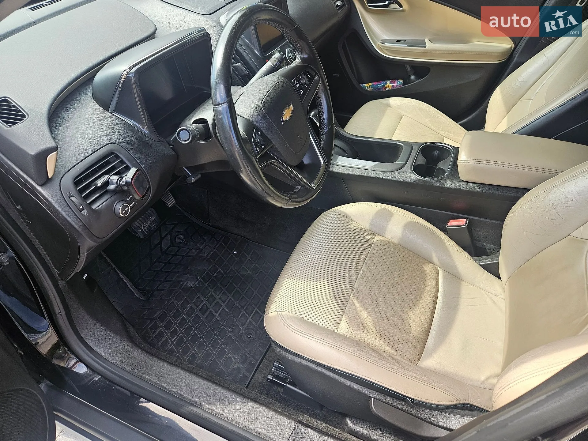 2011 Chevrolet Volt - мініатюра 11