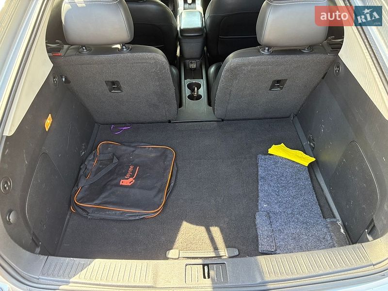 Хэтчбек Chevrolet Volt 2010 в Одессе