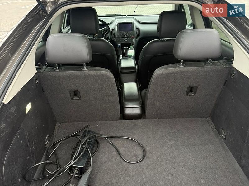 Хэтчбек Chevrolet Volt 2014 в Одессе