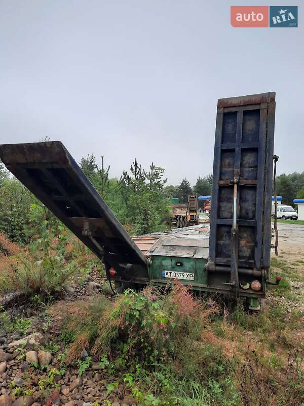 Низкорамная платформа ЧМЗАП 938 1991 в Ивано-Франковске фото 12 Низкорамная платформа ЧМЗАП 938 1991 в Ивано-Франковске