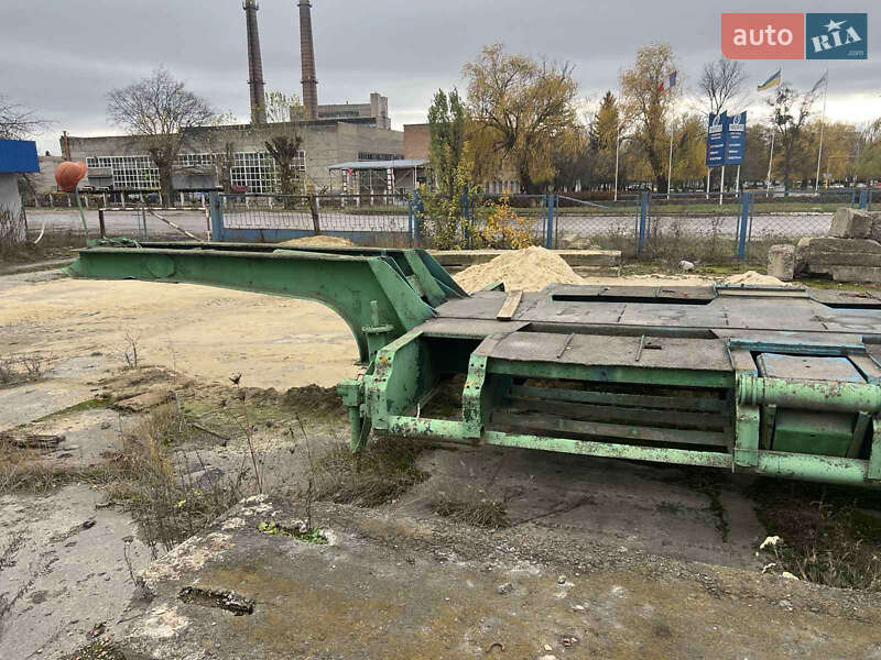 Лафет ЧМЗАП 9399 1983 в Ватутино