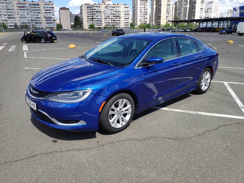 Седан Chrysler 200 2014 в Киеве