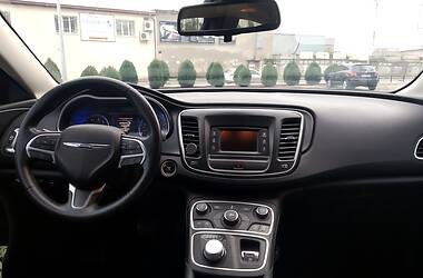 Седан Chrysler 200 2015 в Одессе