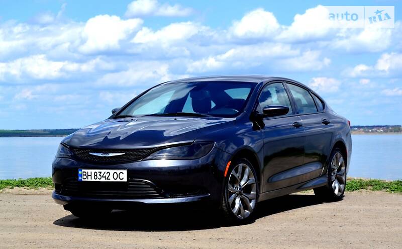 Седан Chrysler 200 2016 в Одессе