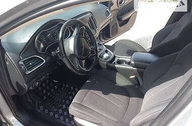 Седан Chrysler 200 2015 в Каменец-Подольском