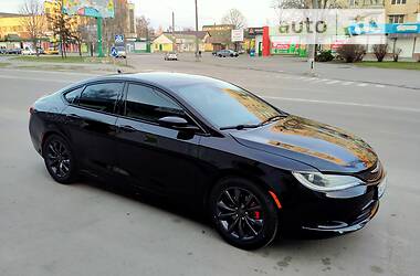 Седан Chrysler 200 2015 в 