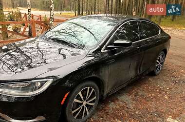 Седан Chrysler 200 2015 в Житомире