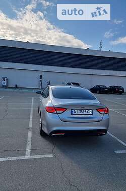 Седан Chrysler 200 2014 в 
