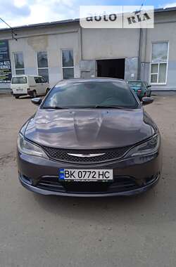 Седан Chrysler 200 2014 в Ровно