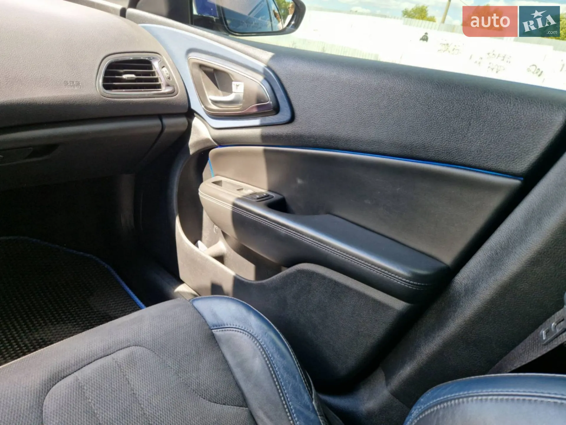 2015 Chrysler 200 - мініатюра 14