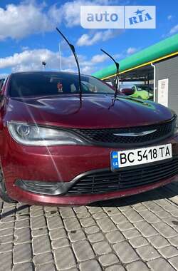 Седан Chrysler 200 2014 в Славском