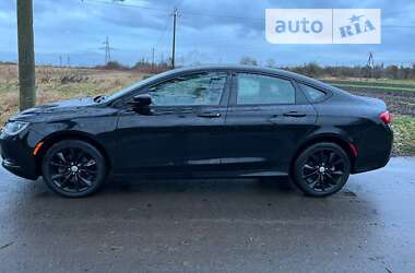 Седан Chrysler 200 2015 в Кам'янці-Бузькій