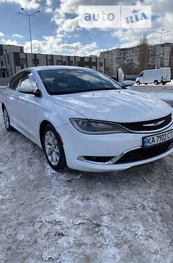 Седан Chrysler 200 2014 в 