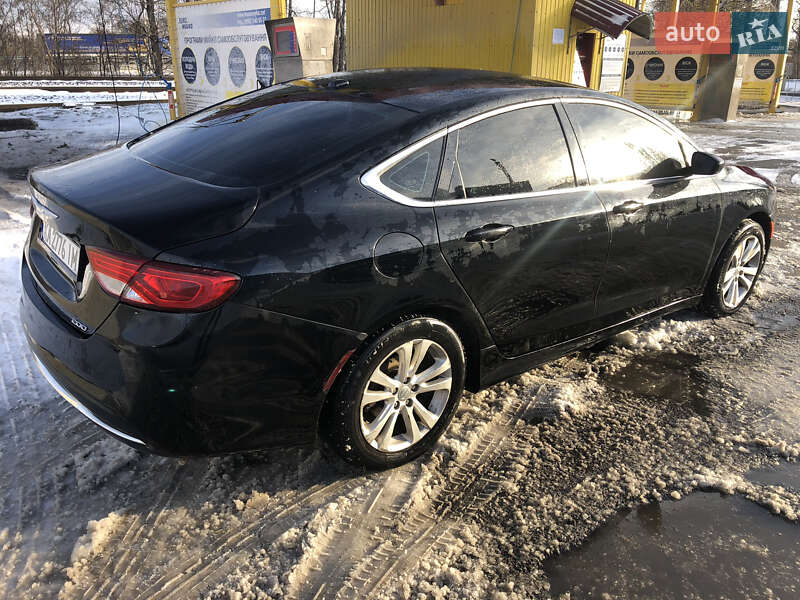 Седан Chrysler 200 2014 в Киеве