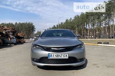 Седан Chrysler 200 2015 в Києві