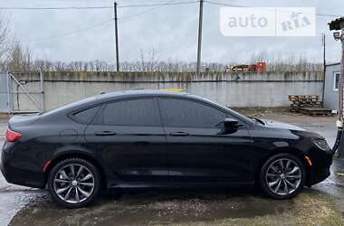 Седан Chrysler 200 2015 в Киеве