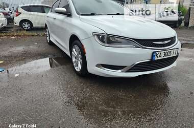 Седан Chrysler 200 2015 в Києві