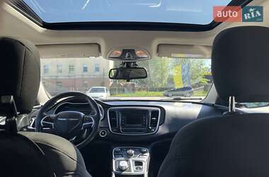 Седан Chrysler 200 2014 в Чернигове
