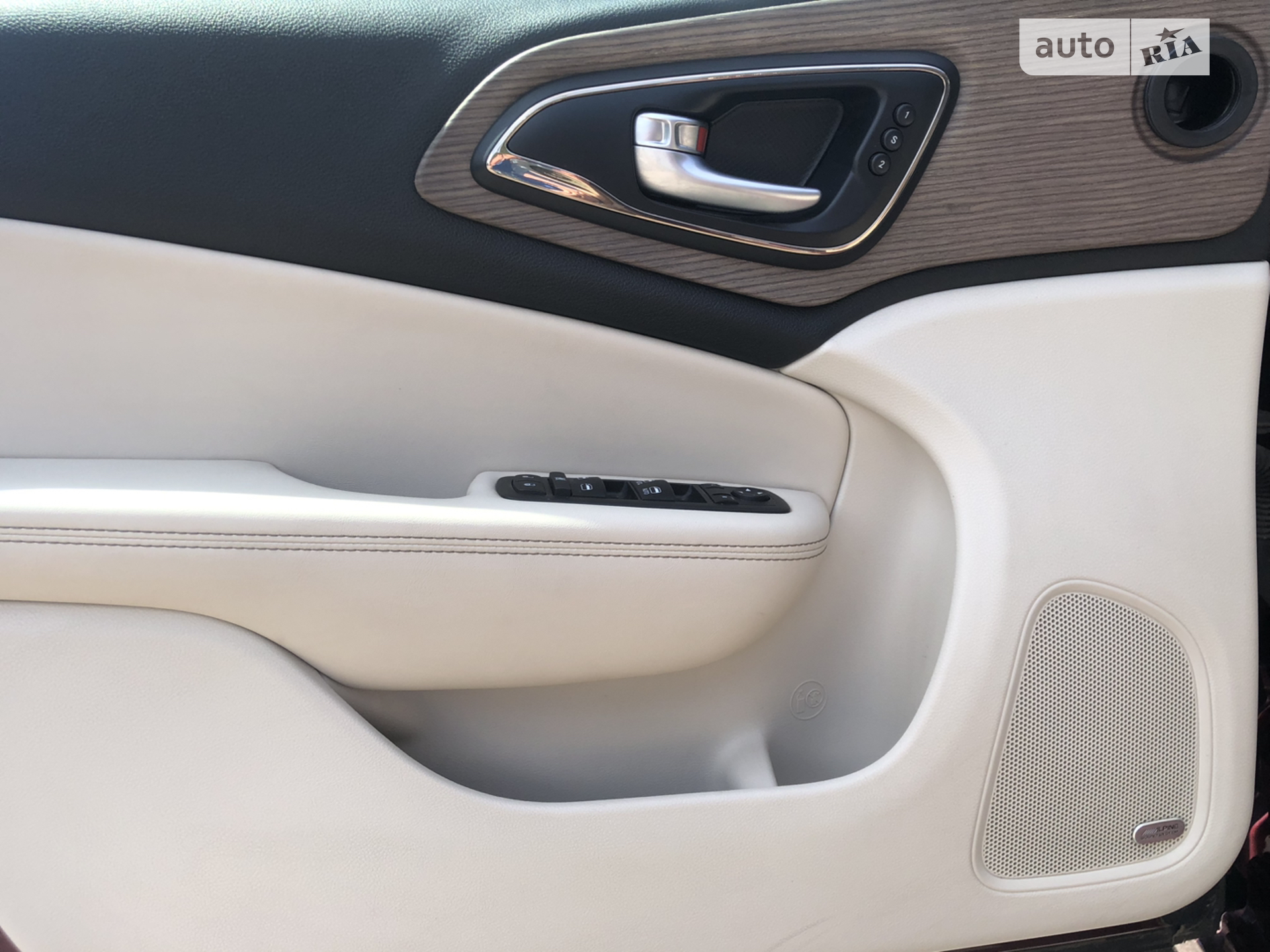 2014 Chrysler 200 - мініатюра 14