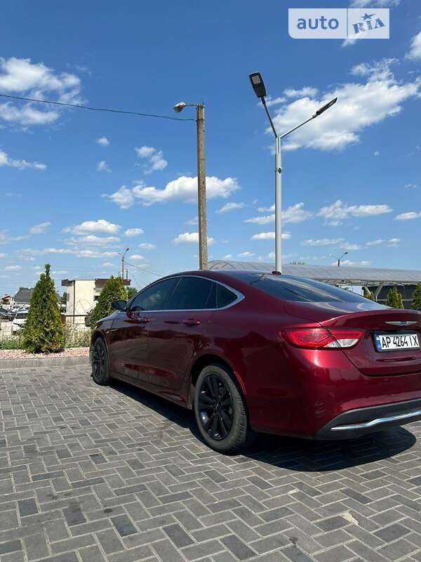 Седан Chrysler 200 2015 в Запорожье