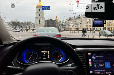 Седан Chrysler 200 2015 в Києві