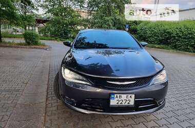 Седан Chrysler 200 2016 в Виннице