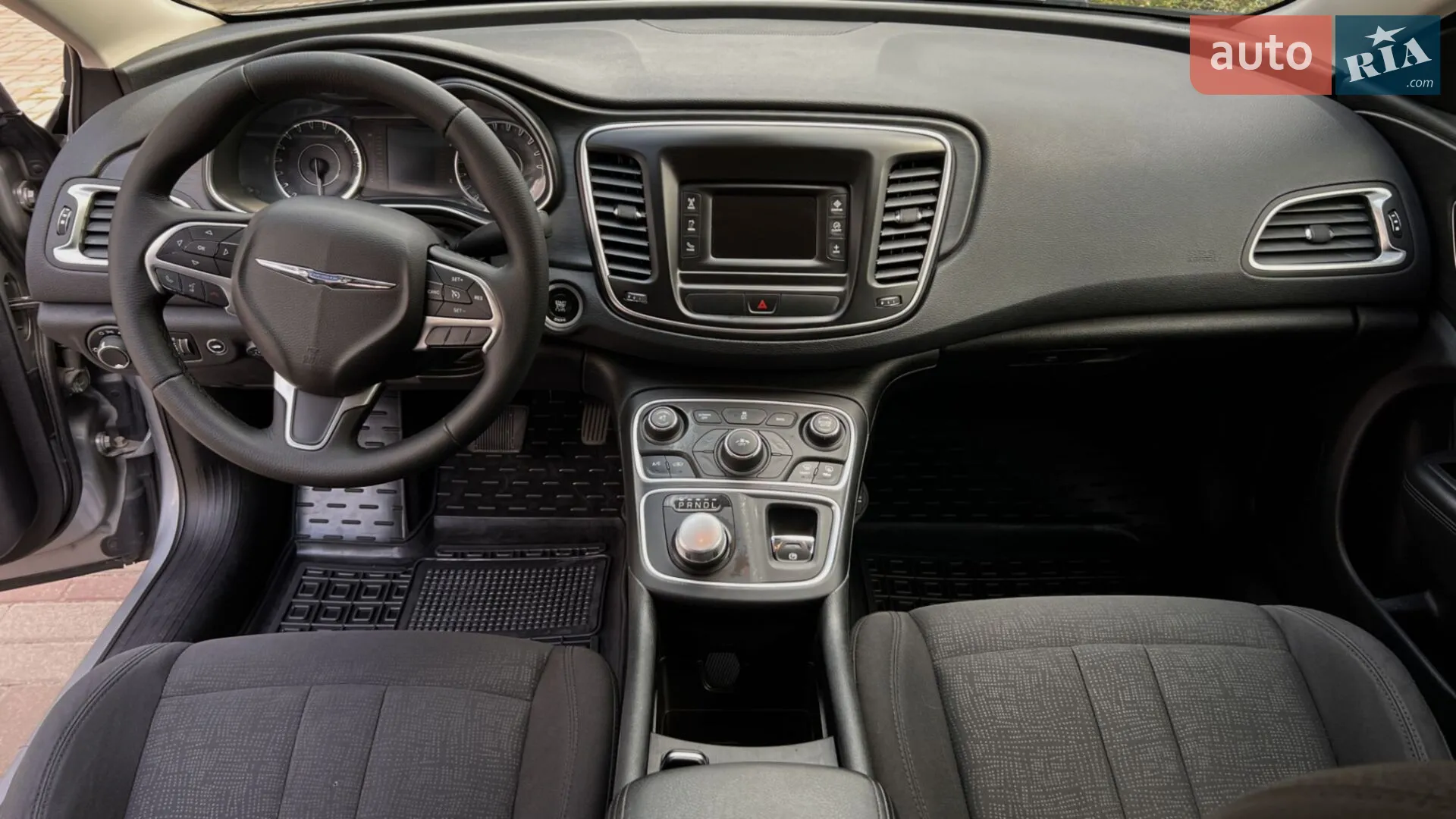 2015 Chrysler 200 - мініатюра 33