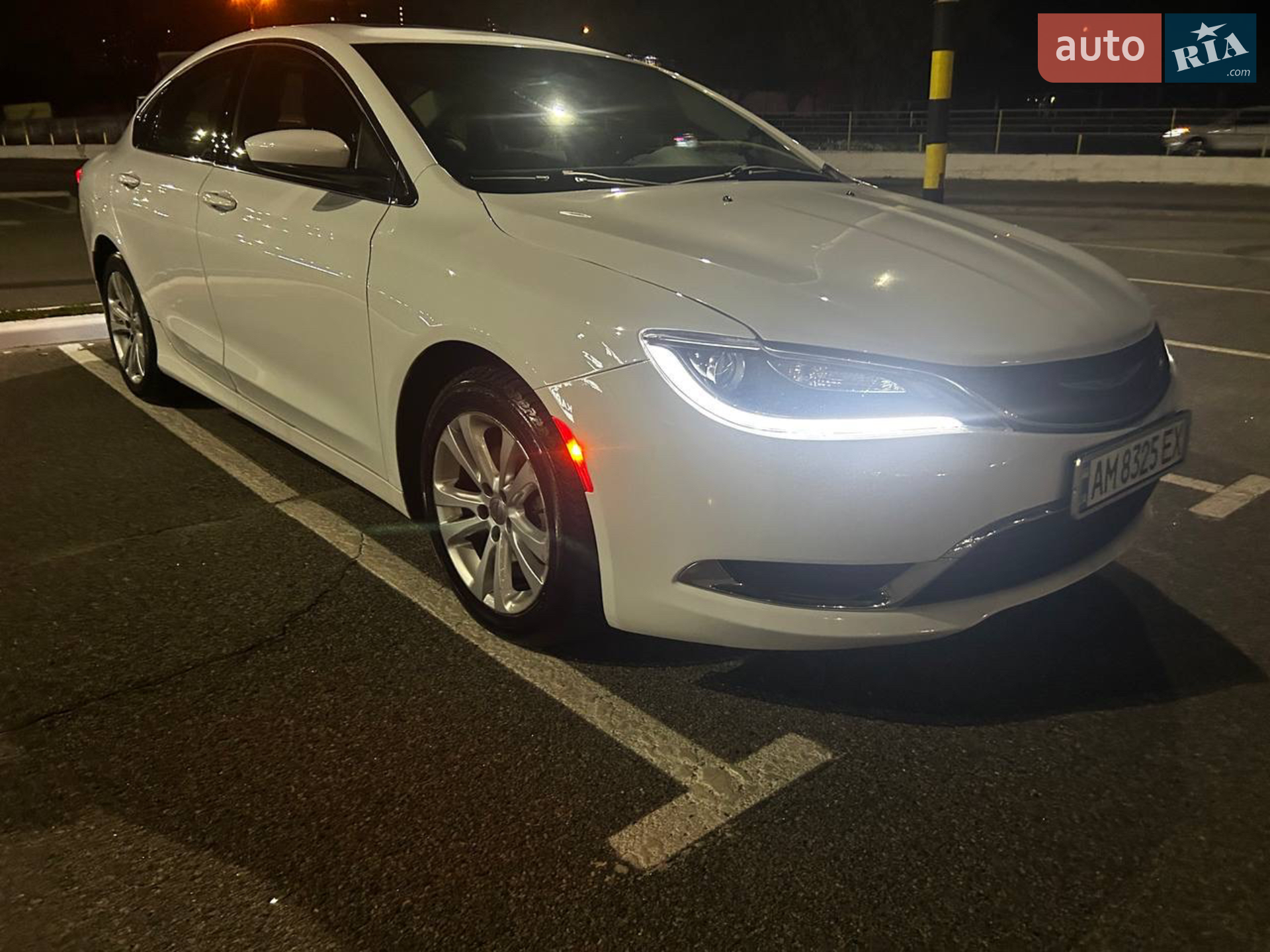2014 Chrysler 200 - мініатюра 30