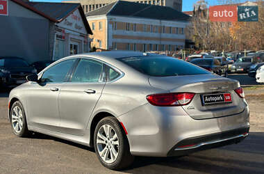 Седан Chrysler 200 2014 в Виннице