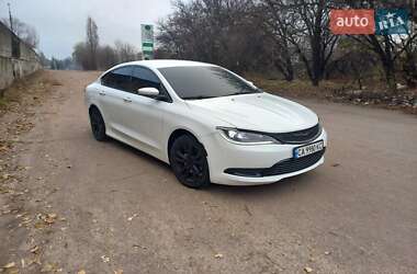 Седан Chrysler 200 2016 в Черкассах