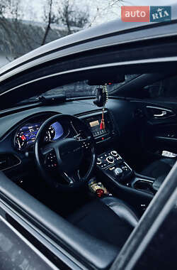 Седан Chrysler 200 2015 в Львове фото 14 Седан Chrysler 200 2015 в Львове
