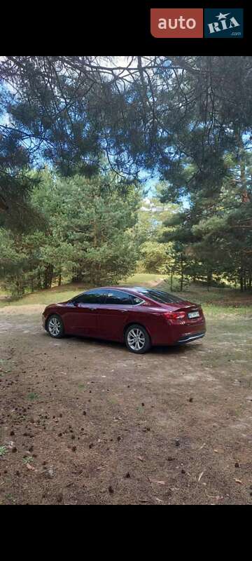 Седан Chrysler 200 2014 в Дніпрі