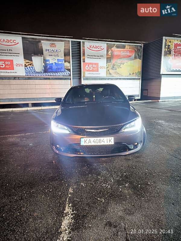 Седан Chrysler 200 2015 в Харькове