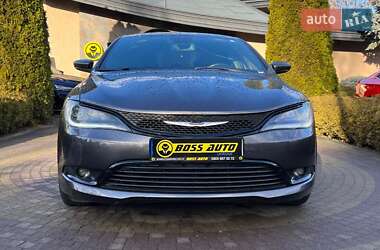 Седан Chrysler 200 2015 в 