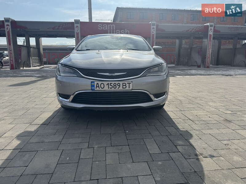Седан Chrysler 200 2015 в Хусте фото 5 Седан Chrysler 200 2015 в Хусте