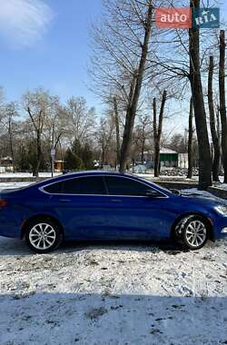Седан Chrysler 200 2014 в 