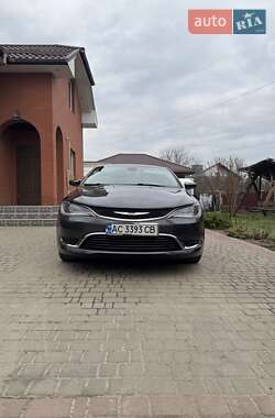 Седан Chrysler 200 2014 в 
